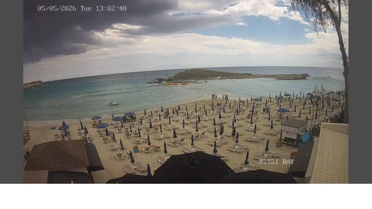 Webcam snapshot from :city — May 5, 2026 11:00