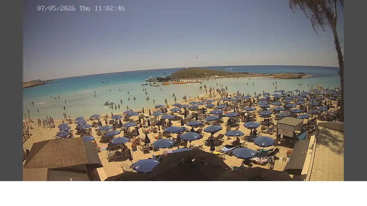 Webcam snapshot from :city — May 7, 2026 09:00