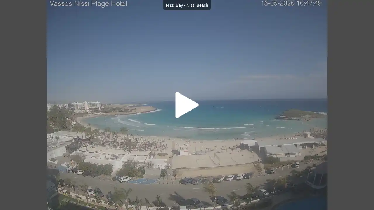 Webcam snapshot from :city — May 15, 2026 14:00