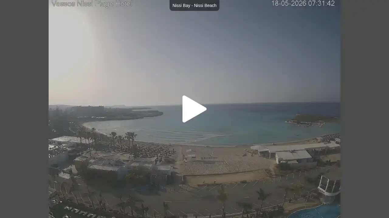 Webcam snapshot from :city — May 18, 2026 05:00