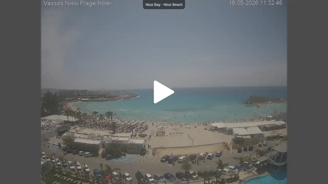Webcam snapshot from :city — May 18, 2026 09:00