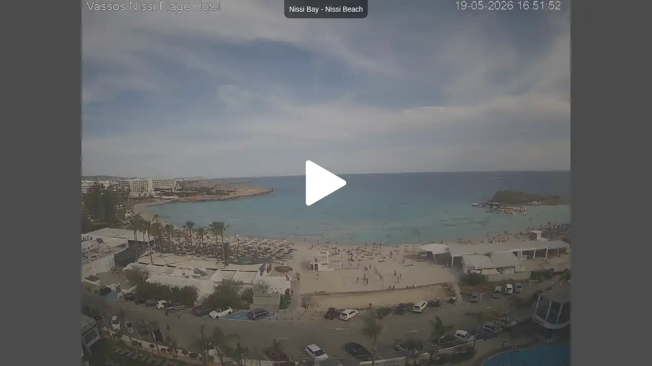 Webcam snapshot from :city — May 19, 2026 14:00