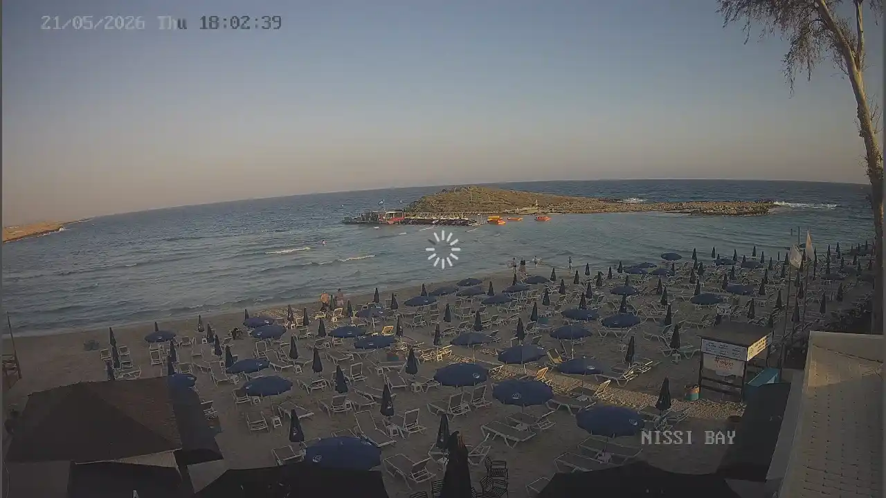 Webcam snapshot from :city — May 21, 2026 16:00