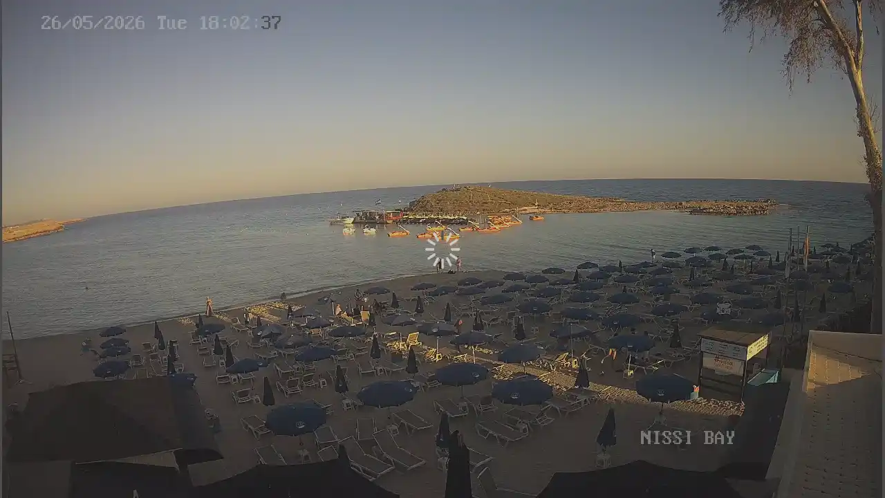 Webcam snapshot from :city — May 26, 2026 16:00
