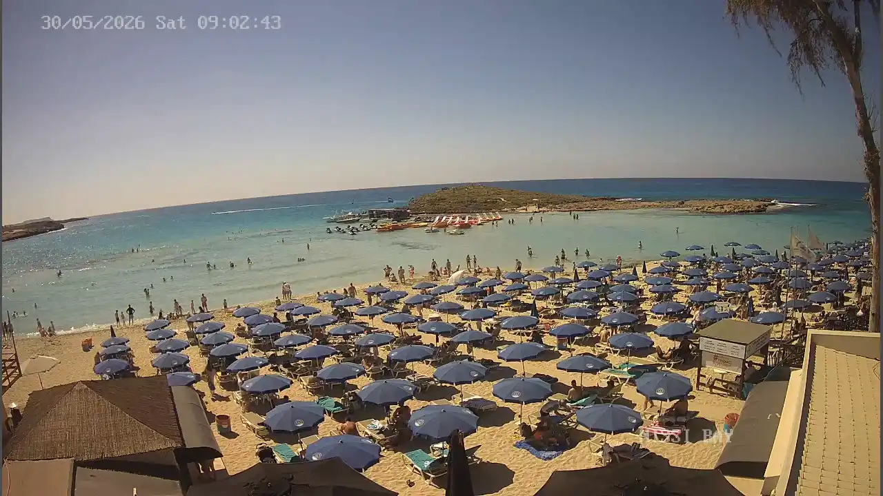 Webcam snapshot from :city — May 30, 2026 07:00