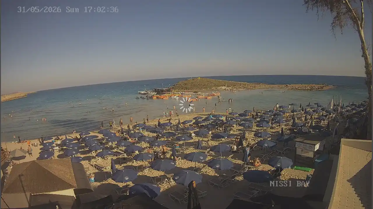 Webcam snapshot from :city — May 31, 2026 15:00