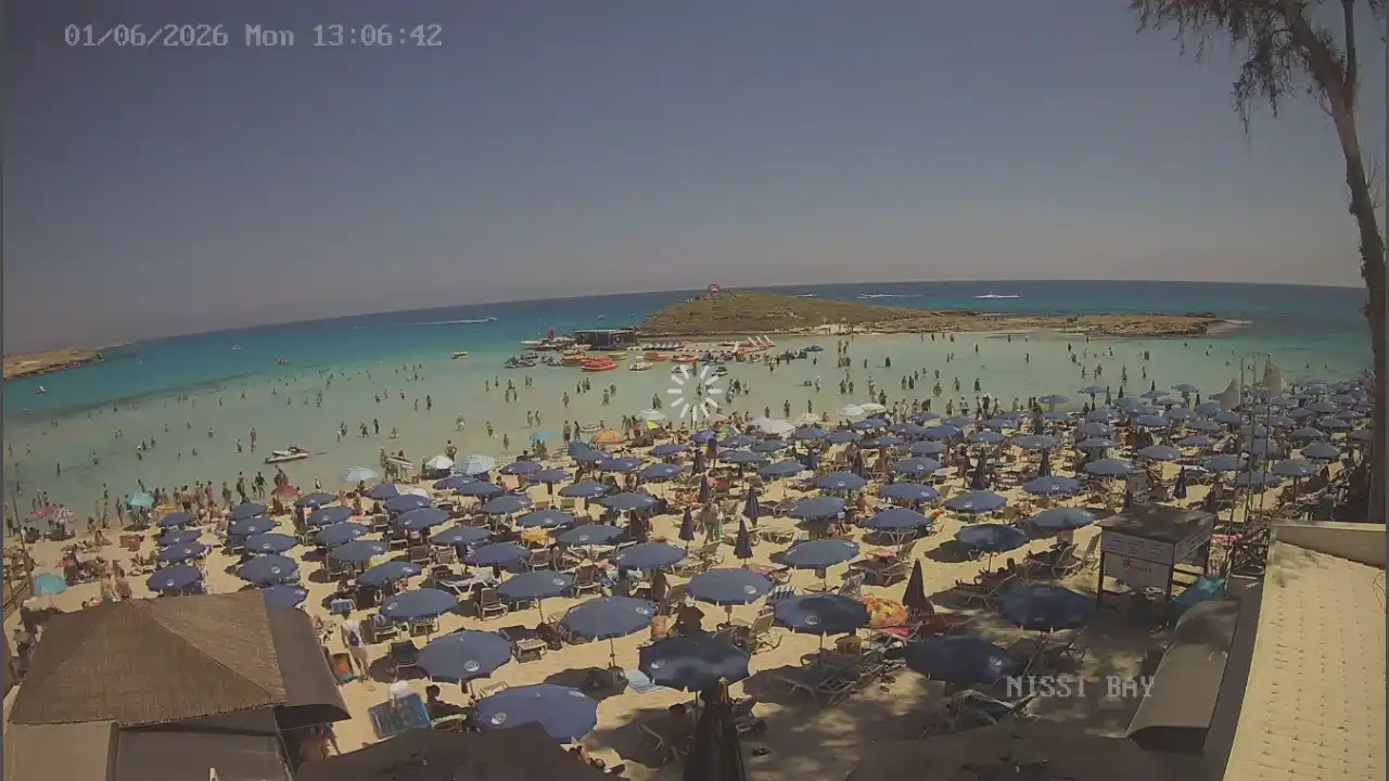 Webcam snapshot from :city — June 1, 2026 12:00