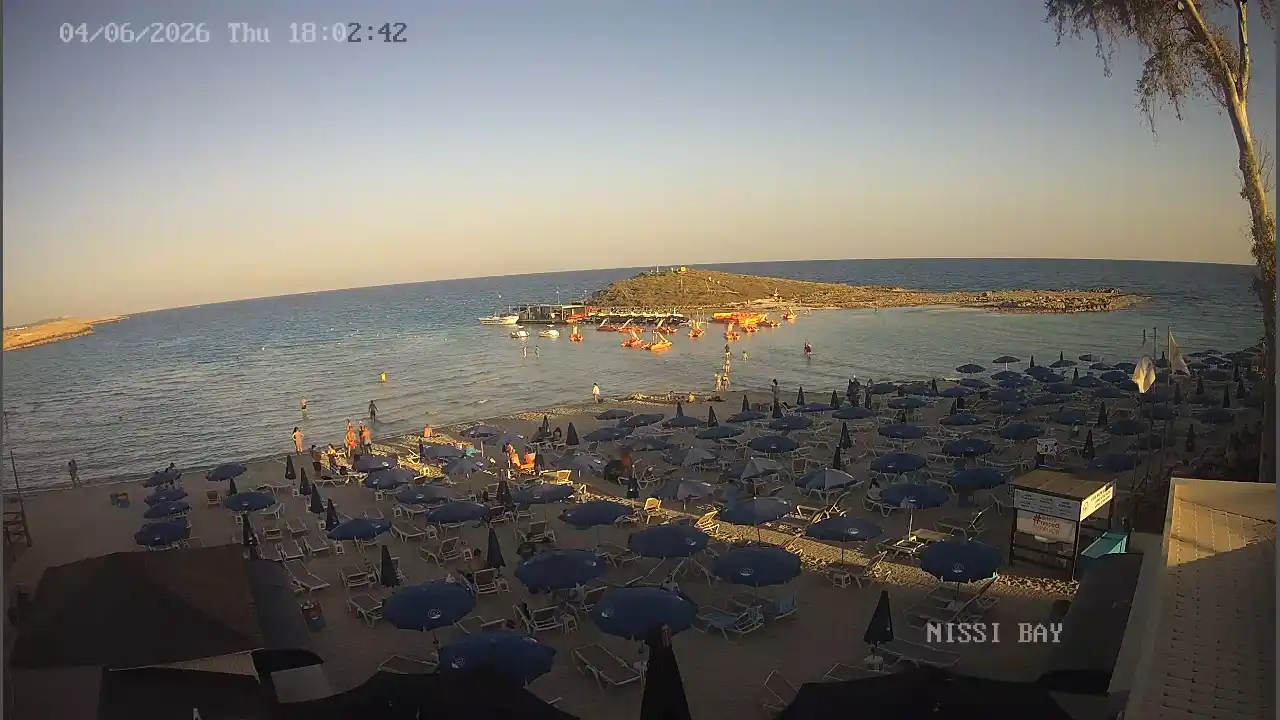 Webcam snapshot from :city — June 4, 2026 16:00