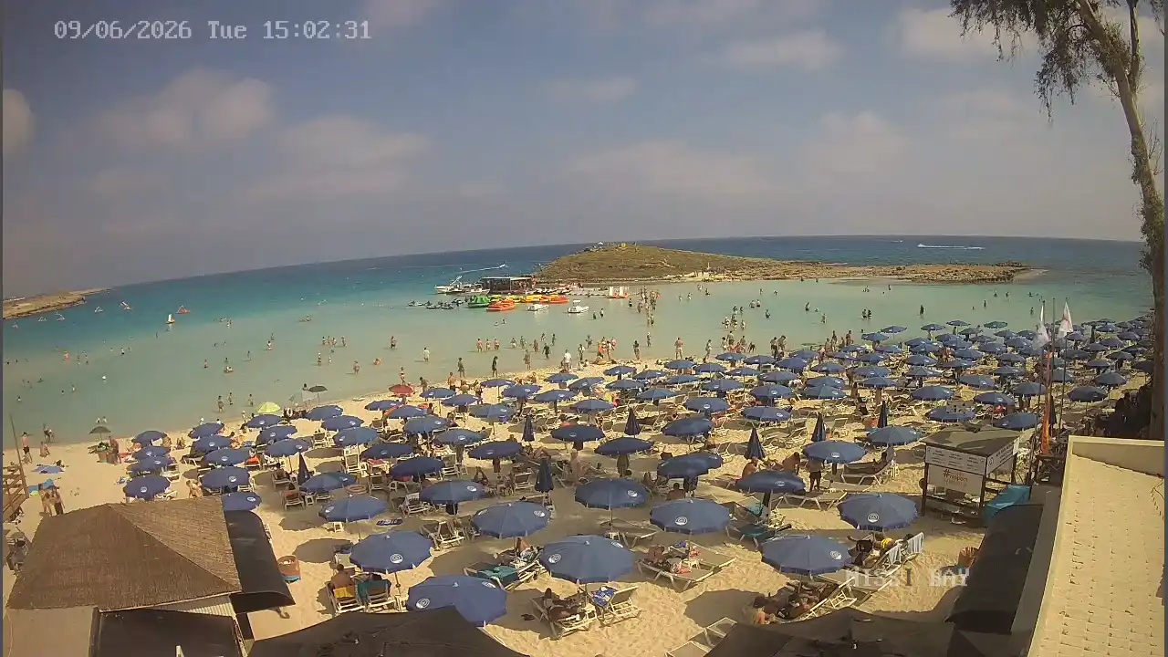 Webcam snapshot from :city — June 9, 2026 13:00