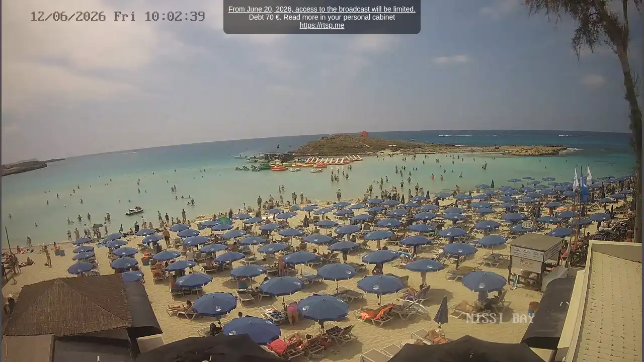 Webcam snapshot from :city — June 12, 2026 08:00