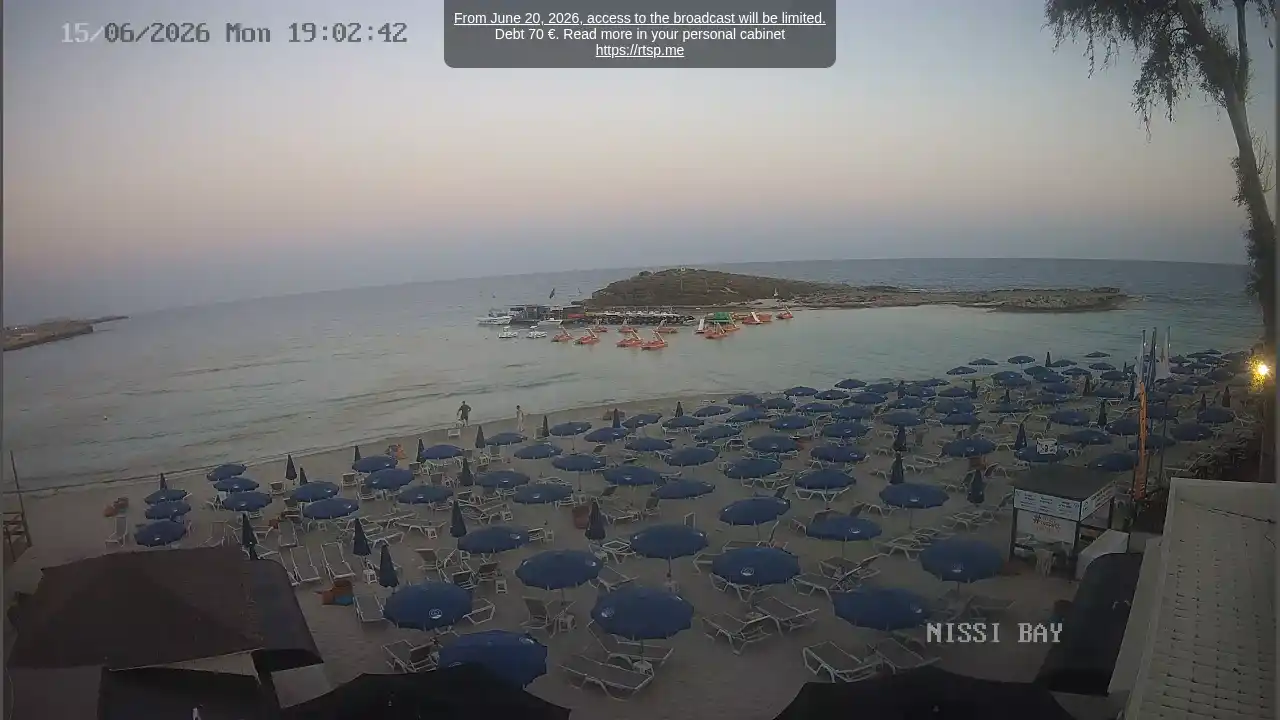 Webcam snapshot from :city — June 15, 2026 17:00