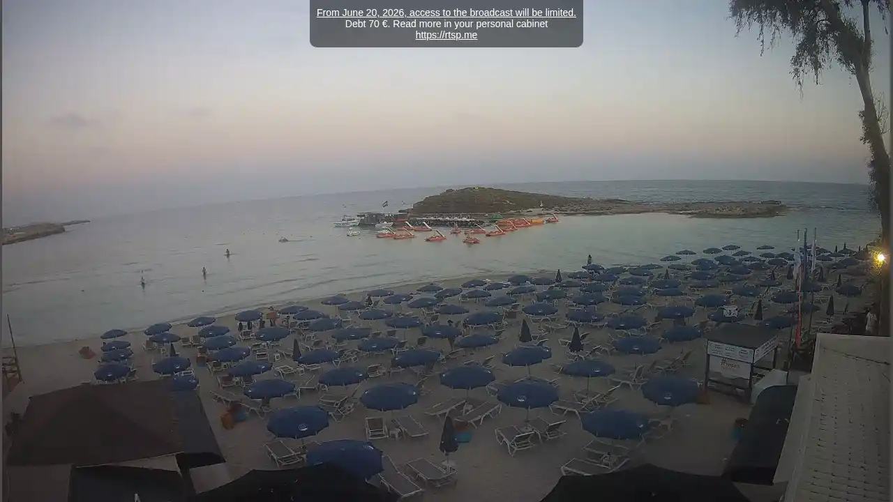 Webcam snapshot from :city — June 17, 2026 17:00