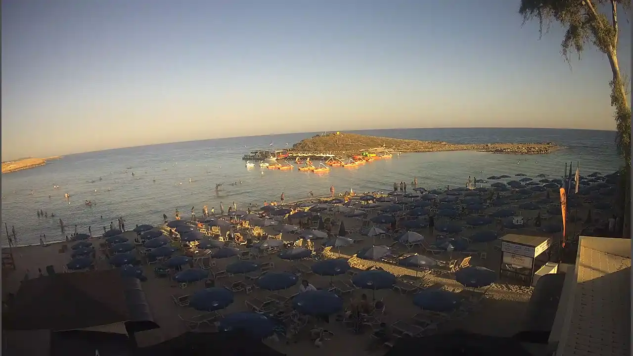 Webcam snapshot from :city — June 29, 2026 16:00