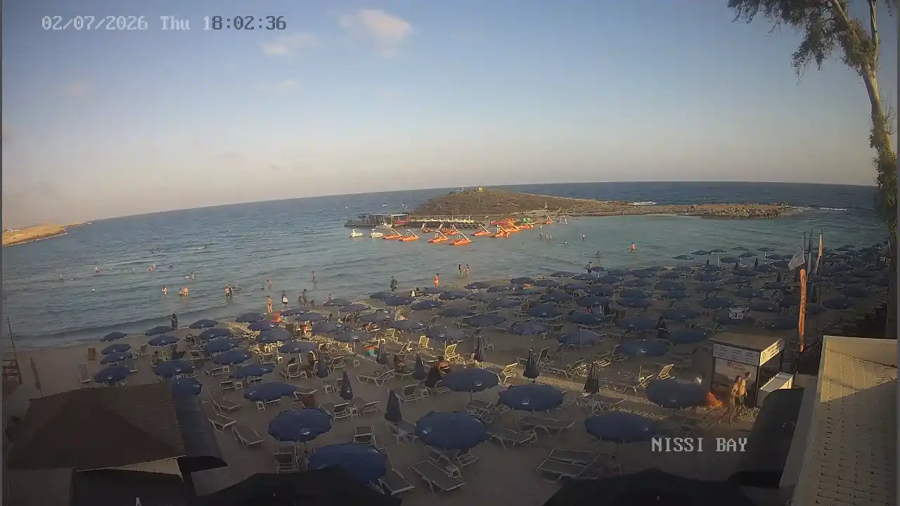 Webcam snapshot from :city — July 2, 2026 16:00