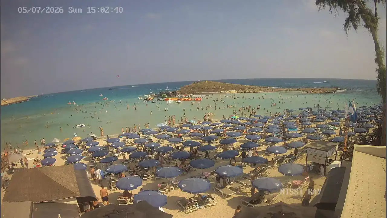 Webcam snapshot from :city — July 5, 2026 13:00