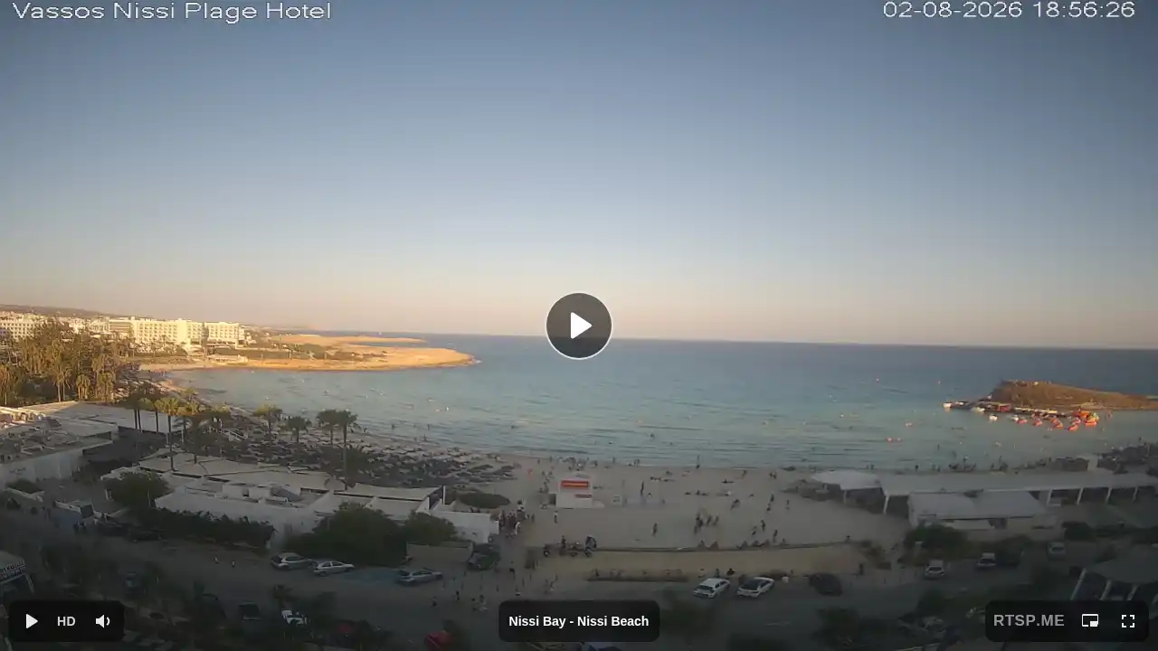 Webcam snapshot from :city — August 2, 2026 16:00