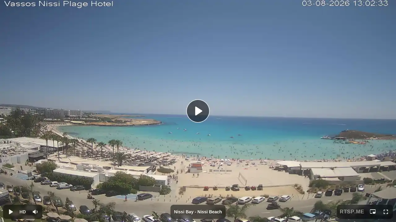 Webcam snapshot from :city — August 3, 2026 10:00