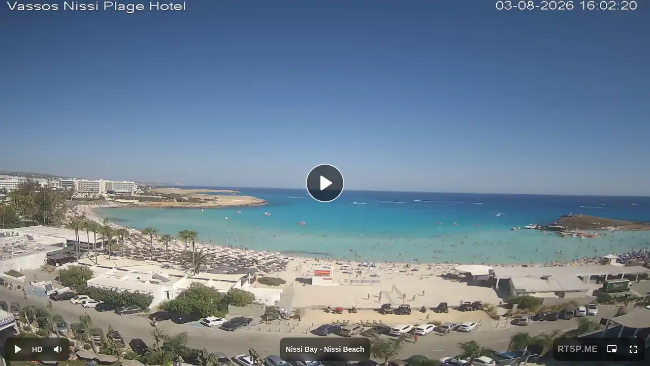 Webcam snapshot from :city — August 3, 2026 13:00