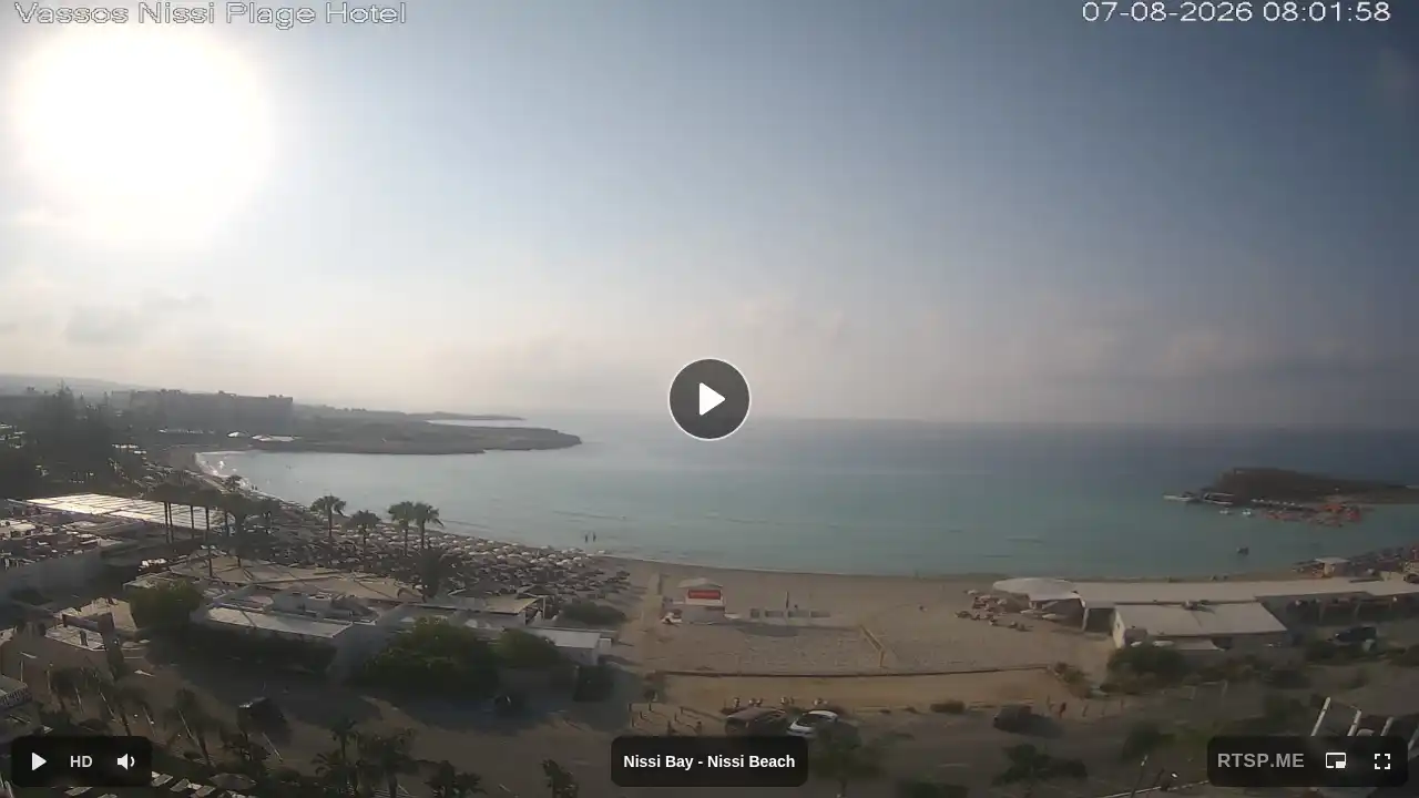 Webcam snapshot from :city — August 7, 2026 05:00