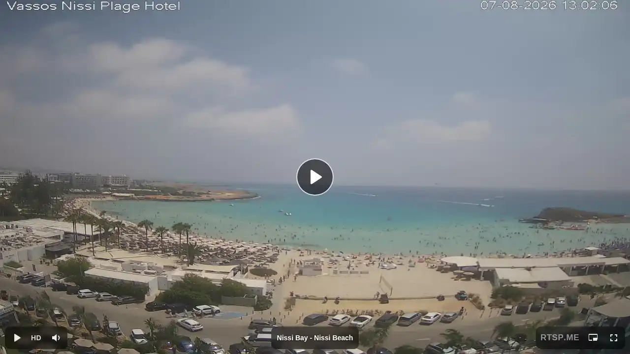 Webcam snapshot from :city — August 7, 2026 10:00