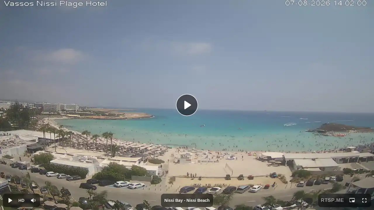 Webcam snapshot from :city — August 7, 2026 11:00