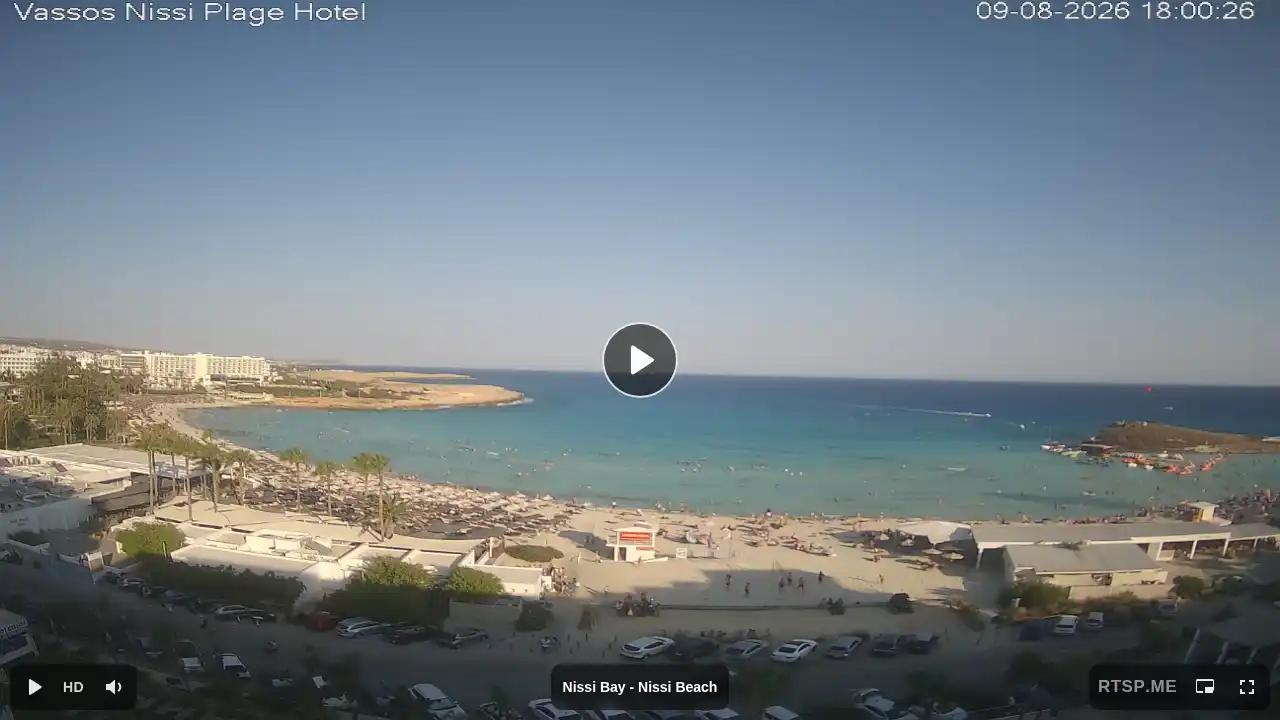 Webcam snapshot from :city — August 9, 2026 15:00