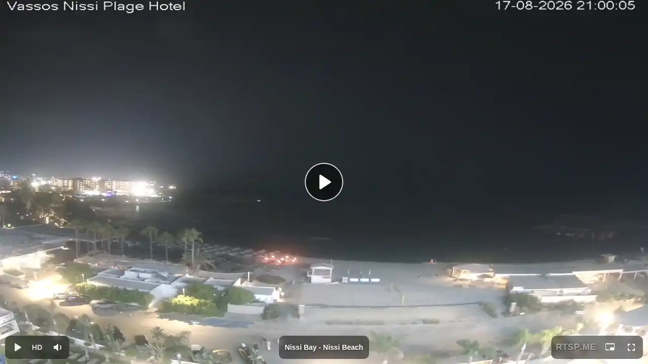 Webcam snapshot from :city — August 17, 2026 18:00