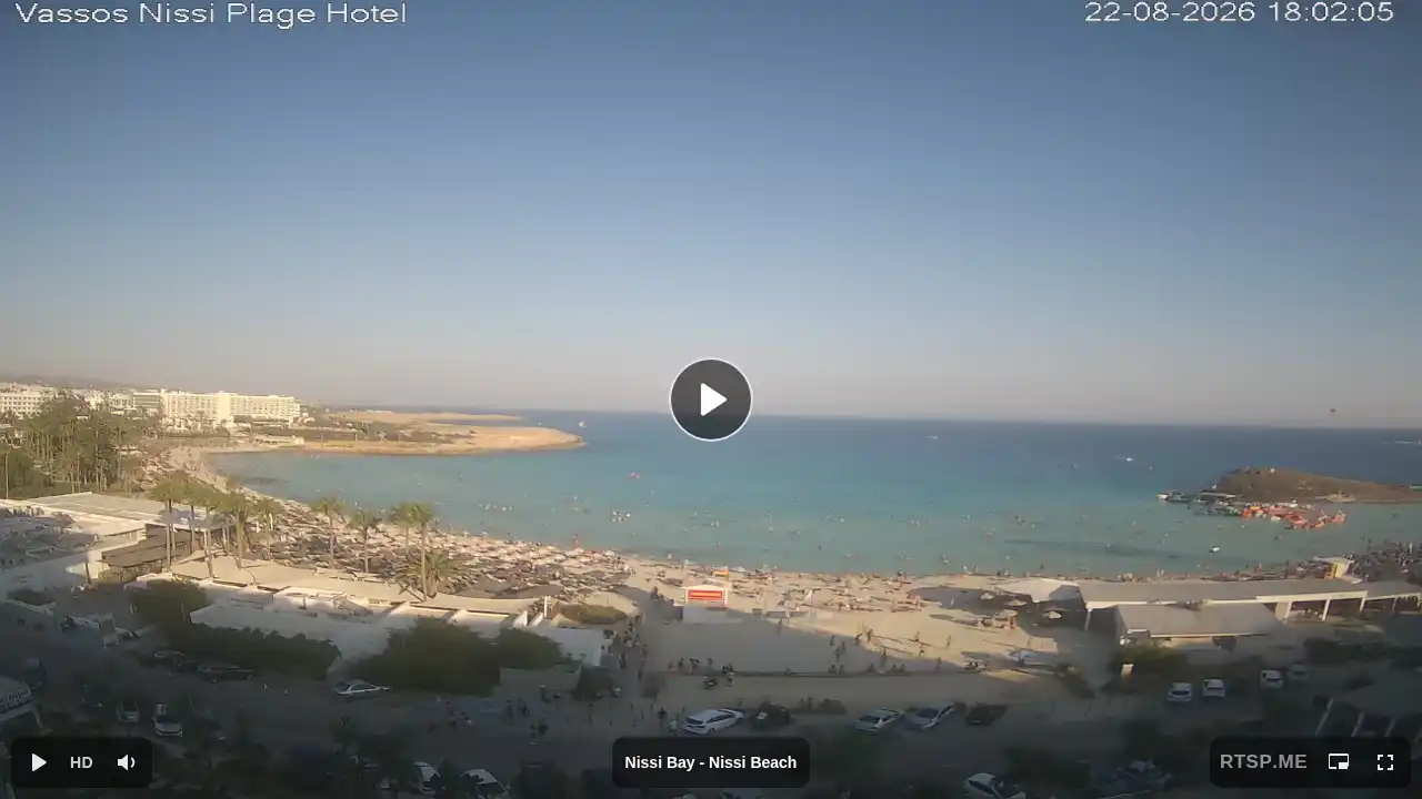 Webcam snapshot from :city — August 22, 2026 15:00