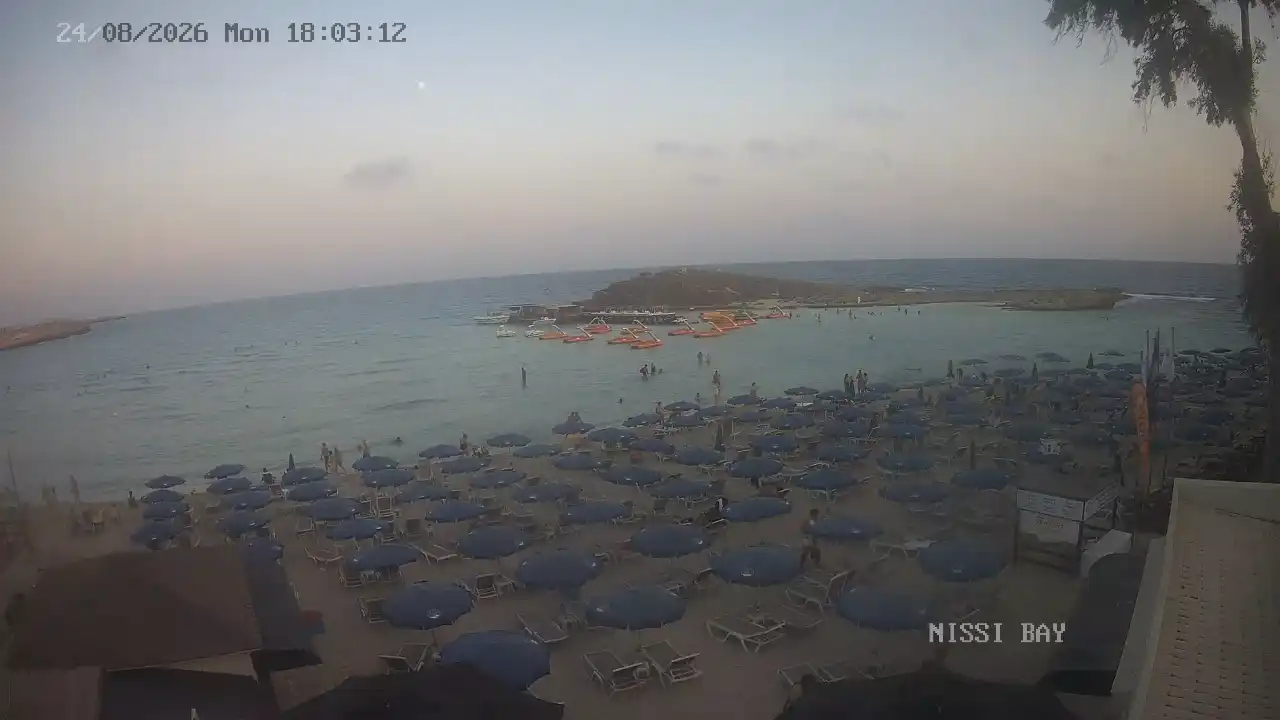 Webcam snapshot from :city — August 24, 2026 16:00
