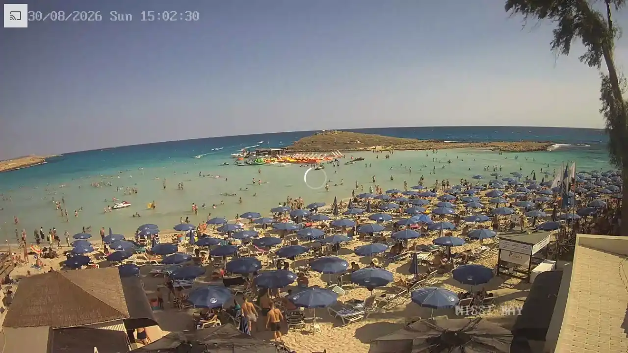 Webcam snapshot from :city — August 30, 2026 13:00