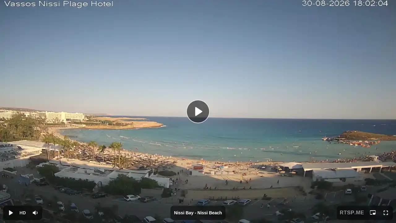 Webcam snapshot from :city — August 30, 2026 15:00