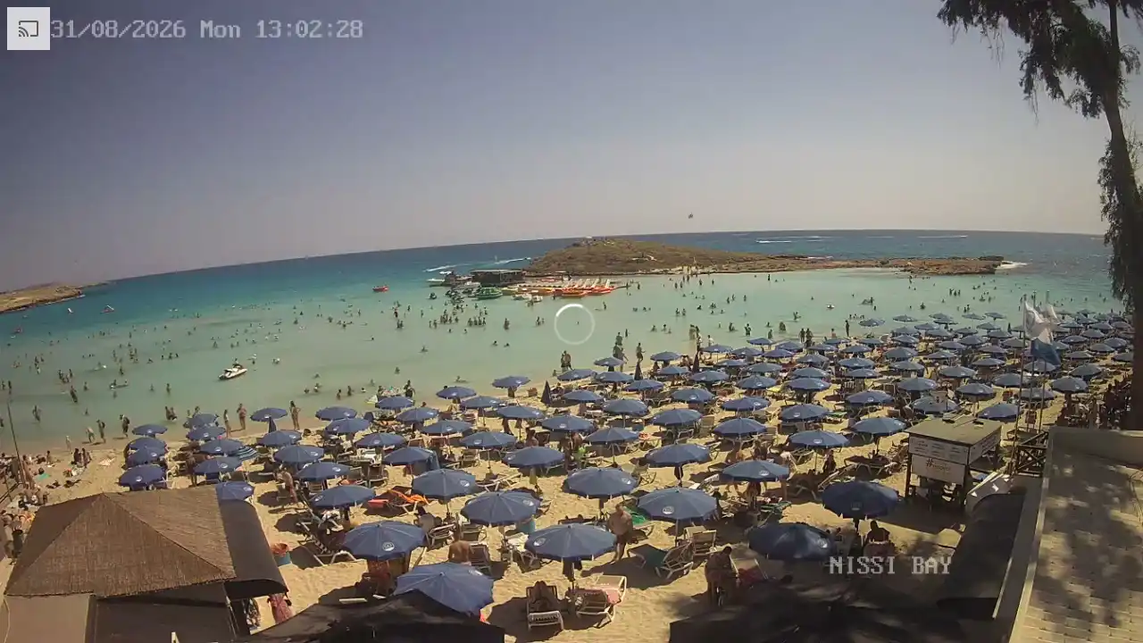 Webcam snapshot from :city — August 31, 2026 11:00